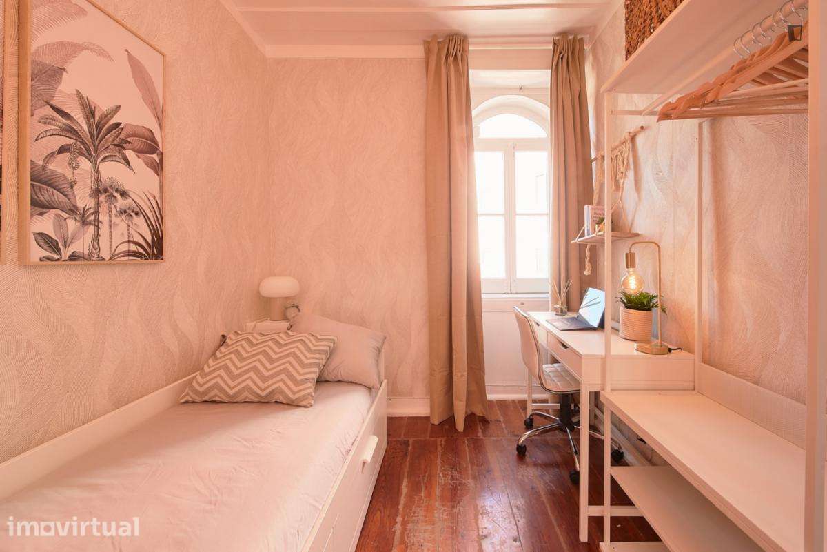 Quarto - localizado em Ajuda Lisbon - Grande imagem: 5/26