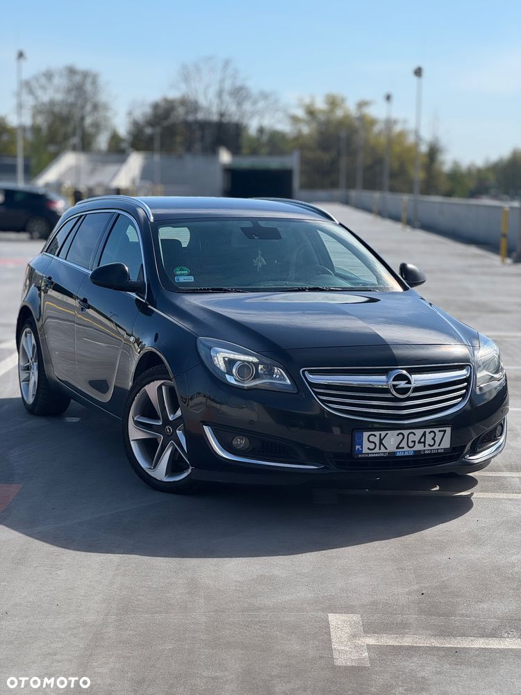 Opel Insignia - 1