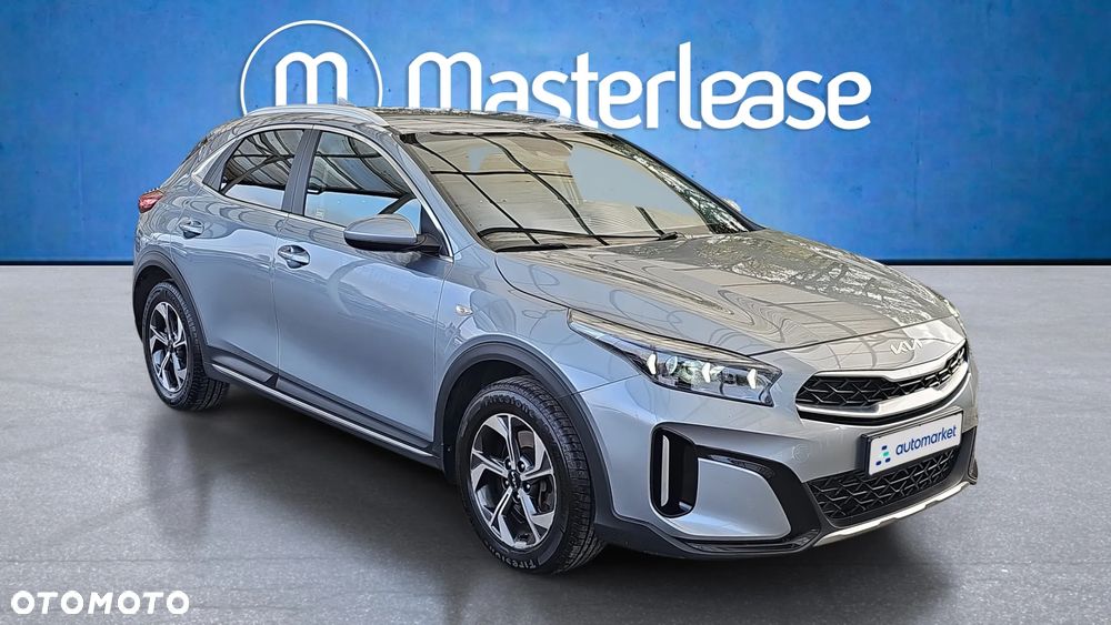 Kia XCeed 1.5 T-GDI M - 4