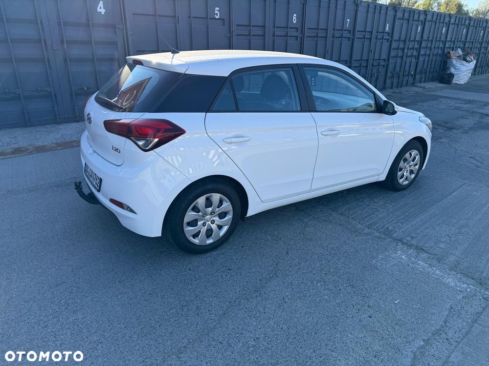 Hyundai i20 1.2 Select - 21
