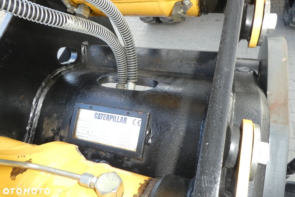 Caterpillar M 313D - 8