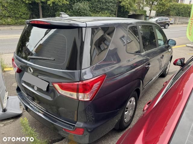 SsangYong/KGM Rodius 2.2 e-XDi220 Quarz - 3