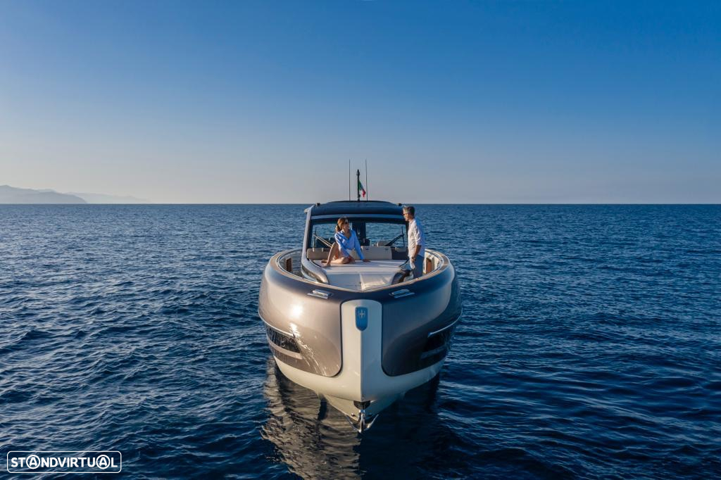 Invictus Yachts TT 460 - 26