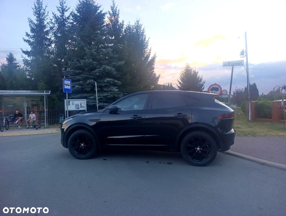 Jaguar E-Pace P250 AWD R-Dynamic - 7