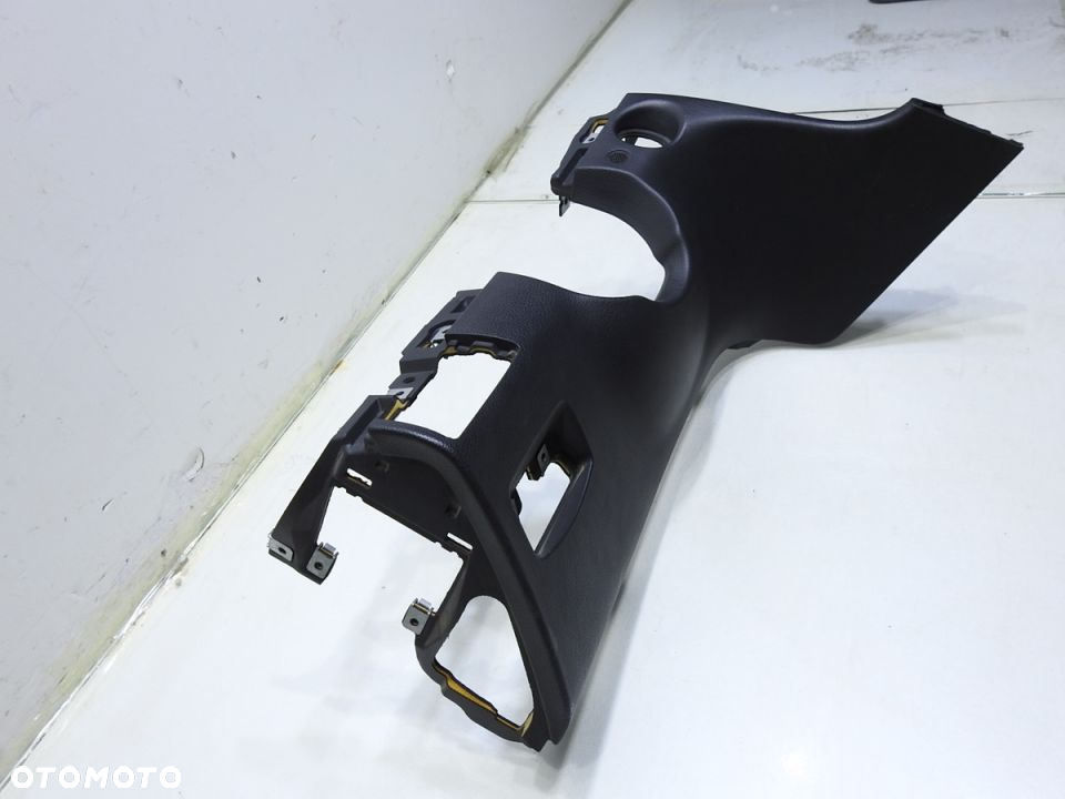 OSŁONA KONSOLI POD KIEROWNICE MERCEDES W211 - 2
