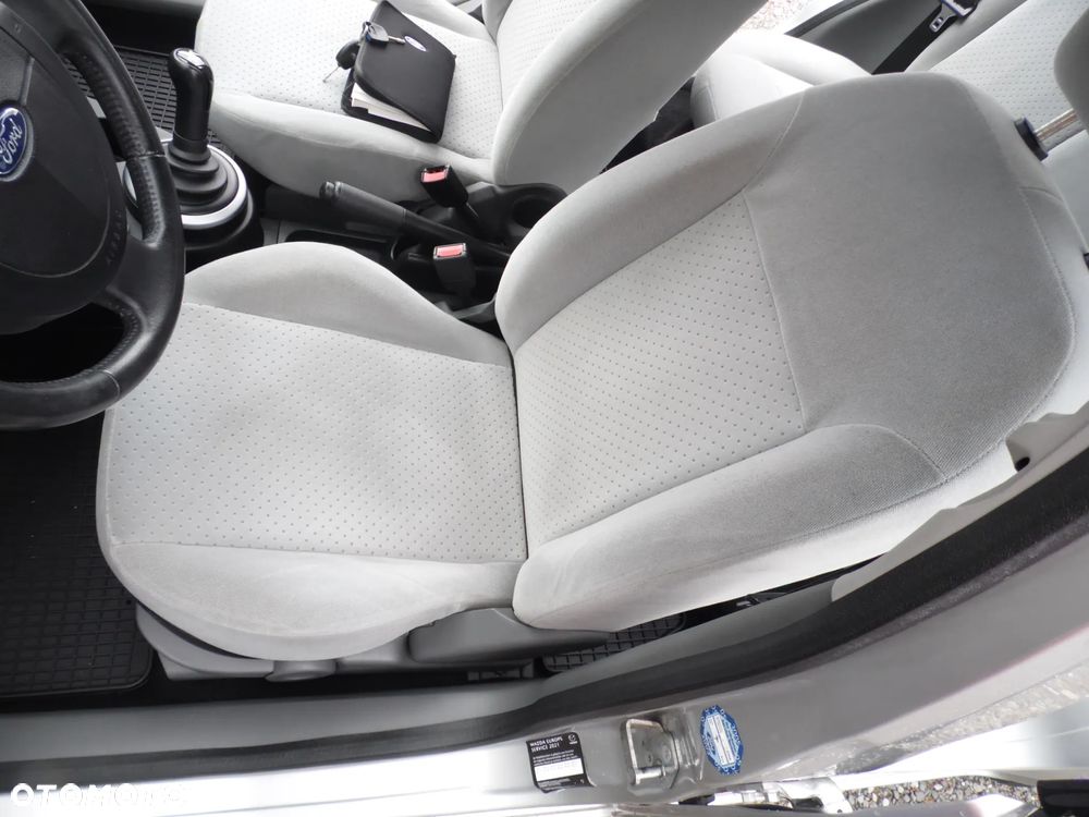Ford Fiesta 1.4 Durashift-EST Ghia - 19