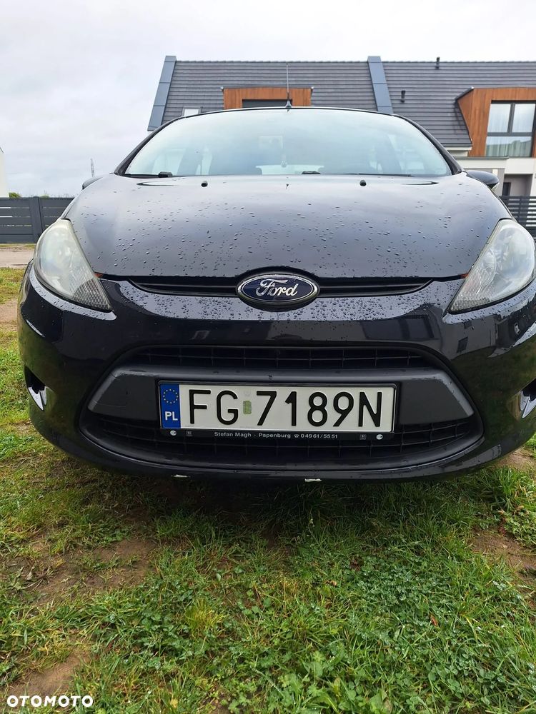 Ford Fiesta 1.25 Ambiente - 9