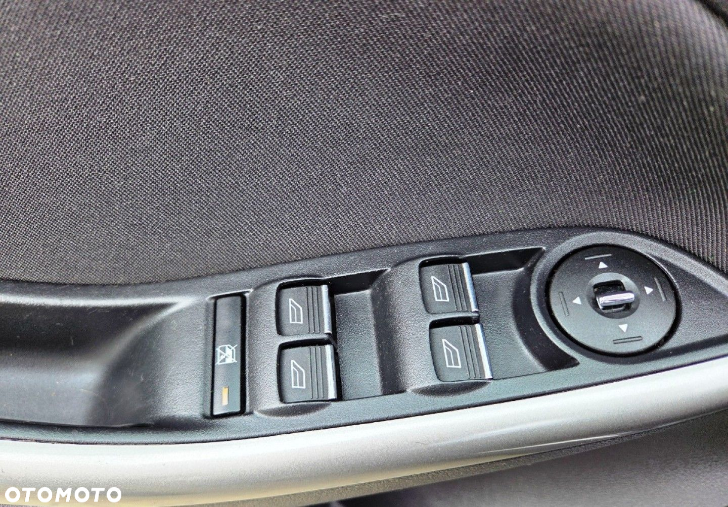Ford Focus - 11