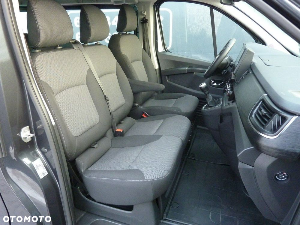 Renault Trafic - 15