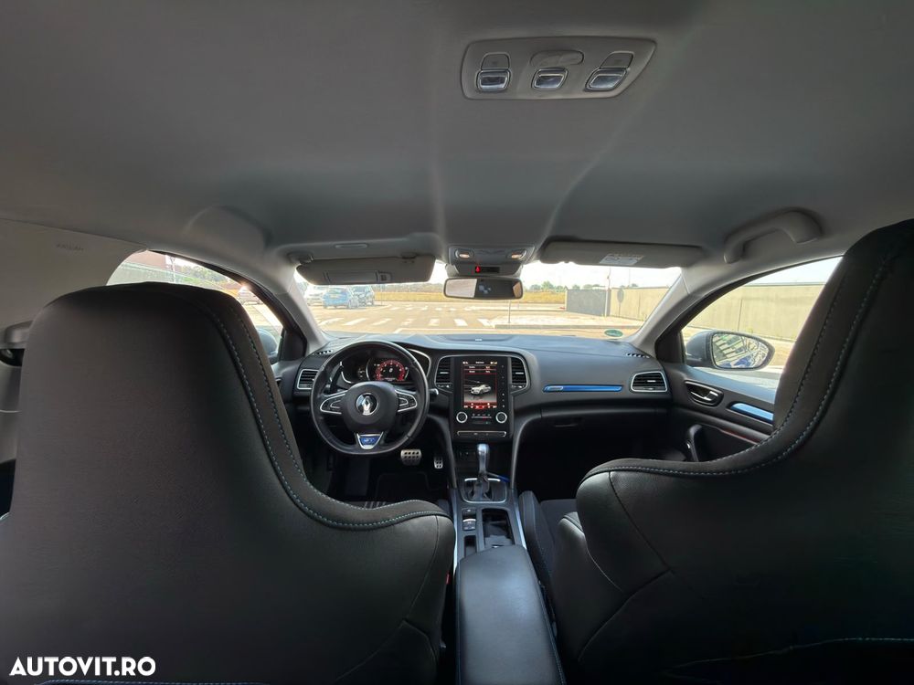 Renault Megane ENERGY TCe 205 EDC GT - 10