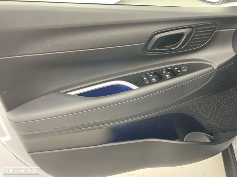Hyundai Bayon 1.0 T-GDI Premium DCT - 16
