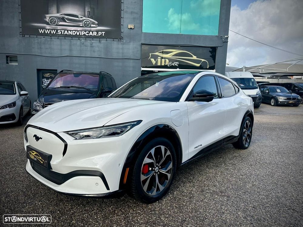 Ford Mustang Mach-E Premium AWD - 1