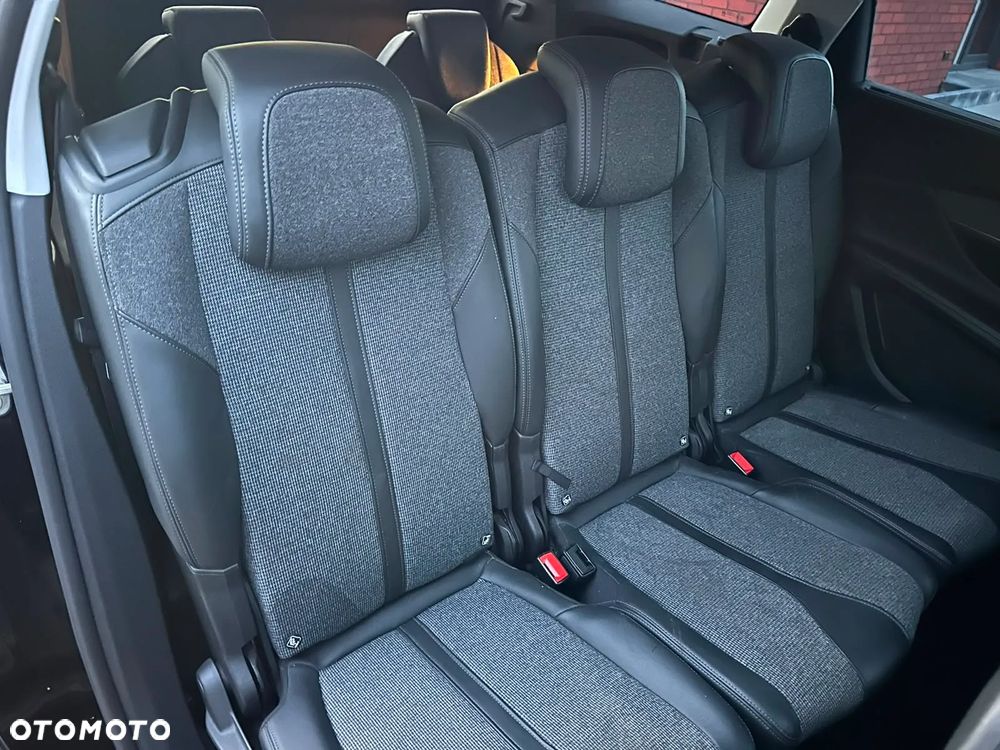 Peugeot 5008 BlueHDi 130 EAT8 Allure - 12