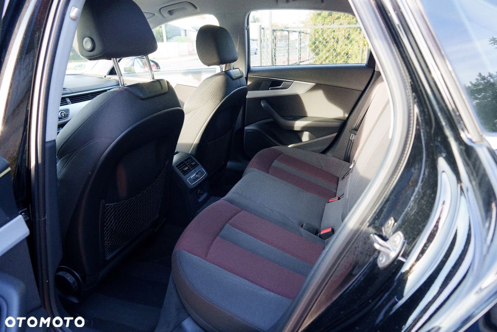 Audi A4 Limousine 2.0 TDI S tronic sport - 11