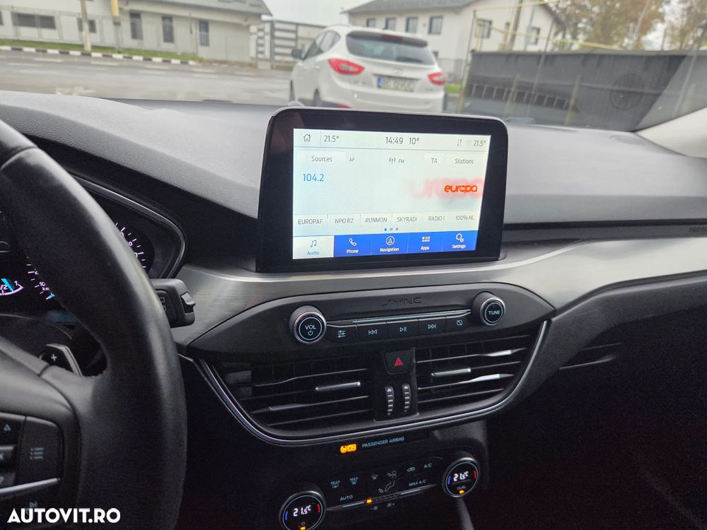 Ford Focus - 14