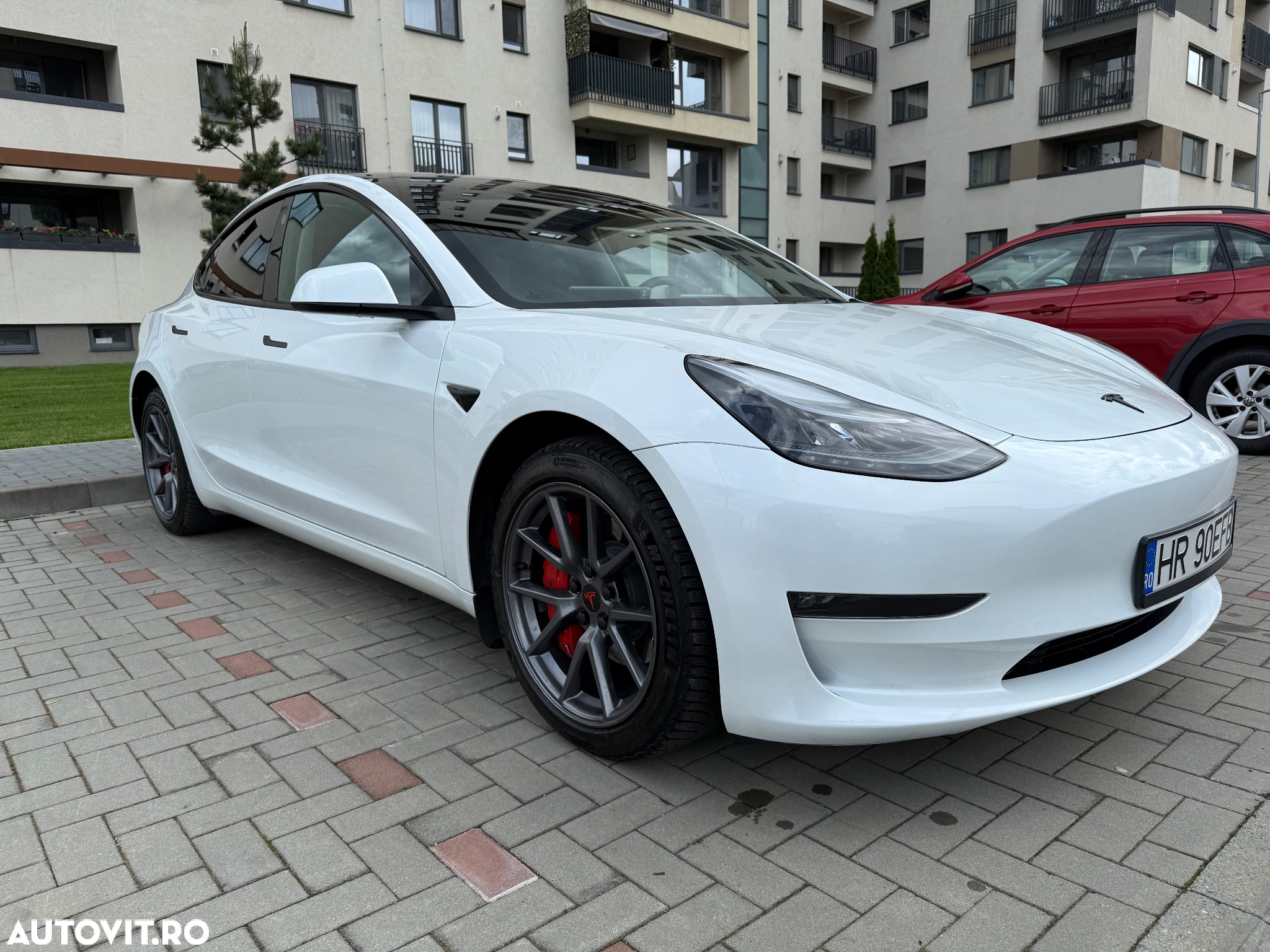 Tesla Model 3 Langstreckenbatterie Allradantrieb Dual Motor - 2
