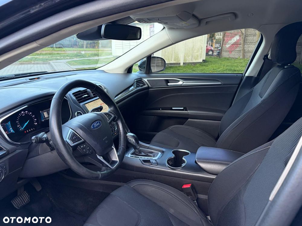 Ford Mondeo 2.0 Hybrid Titanium - 13