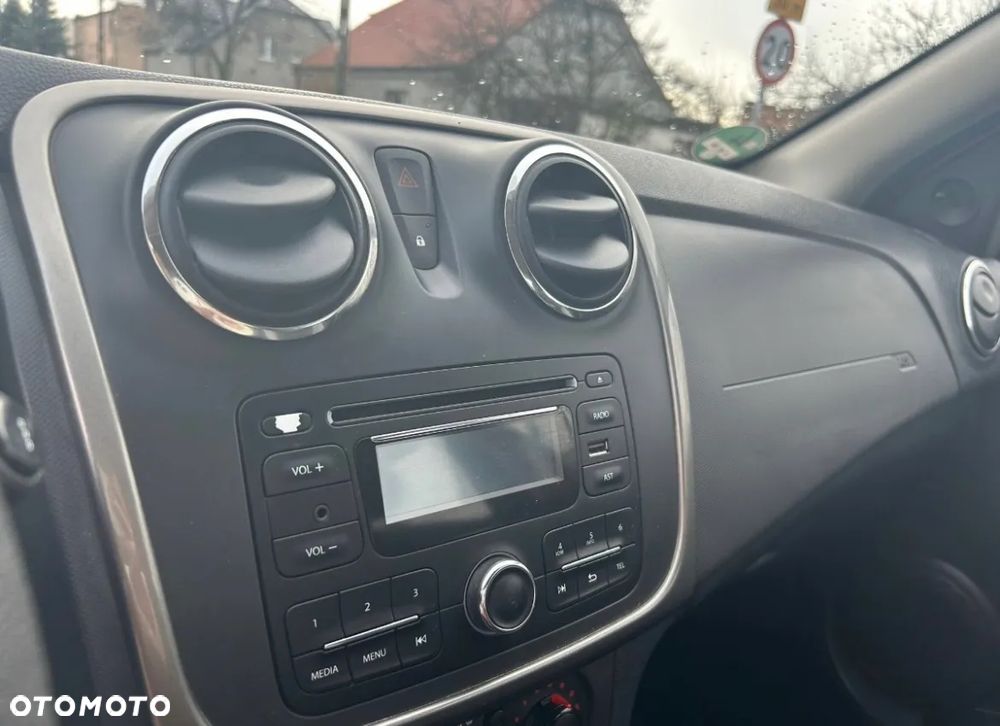 Dacia Sandero 0.9 TCe Laureate - 13