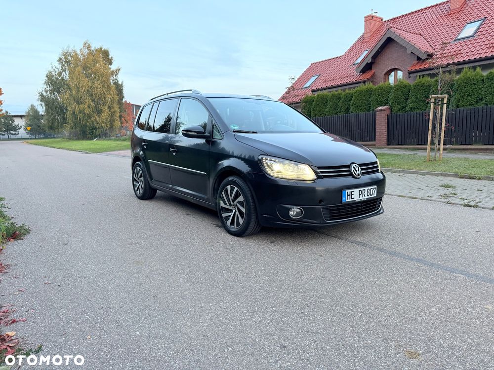 Volkswagen Touran - 23