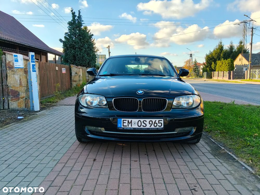 BMW Seria 1 2010 photo 2