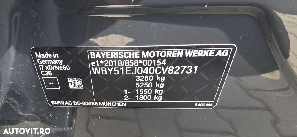 BMW i7 xDrive60 - 10
