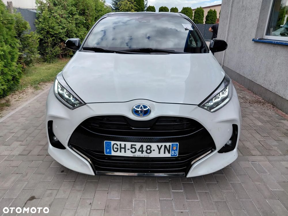Toyota Yaris - 1