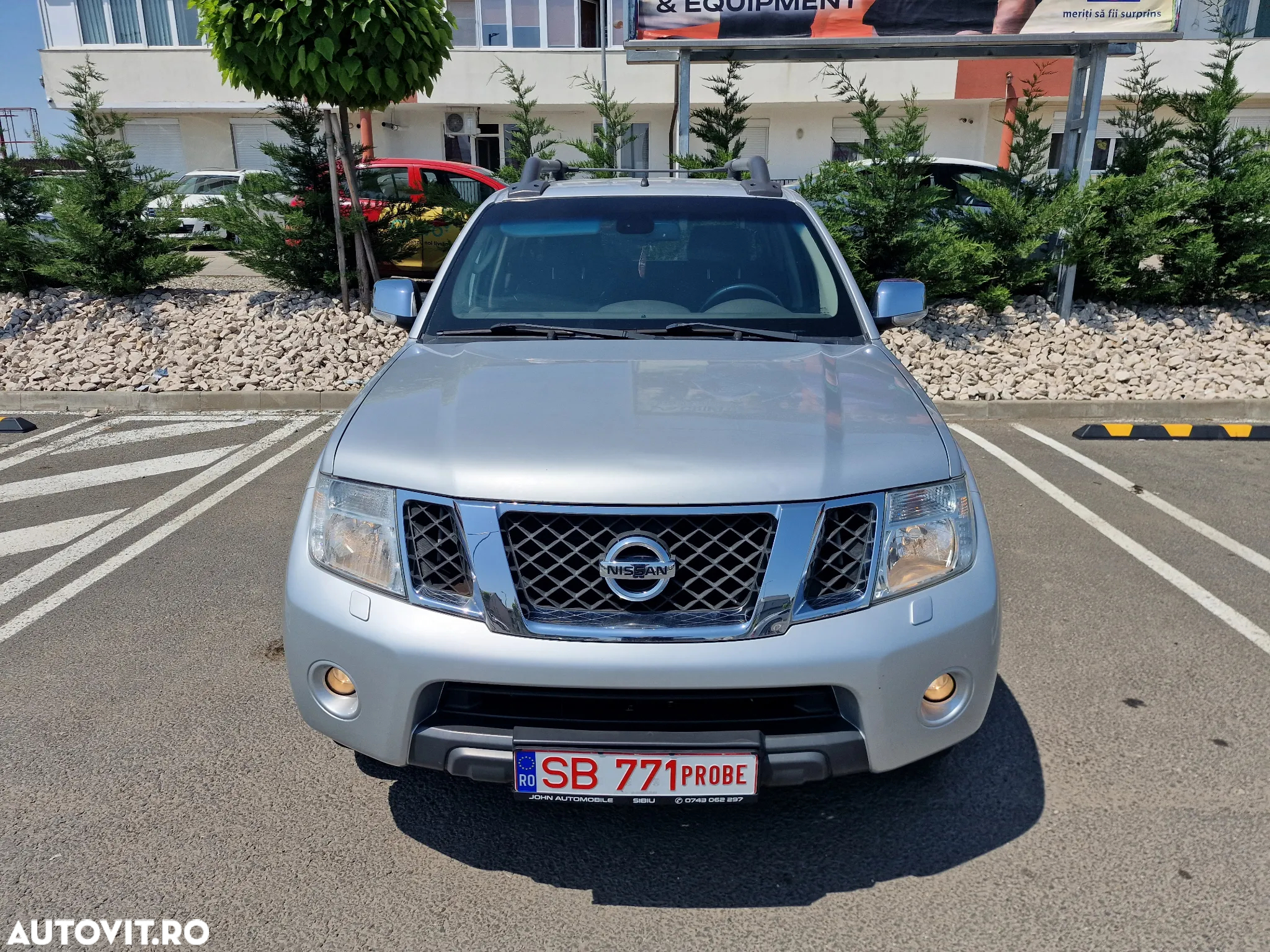 Nissan Navara 2.5 dCi DPF 4X4 Double Cab LE Plus Aut. - 7