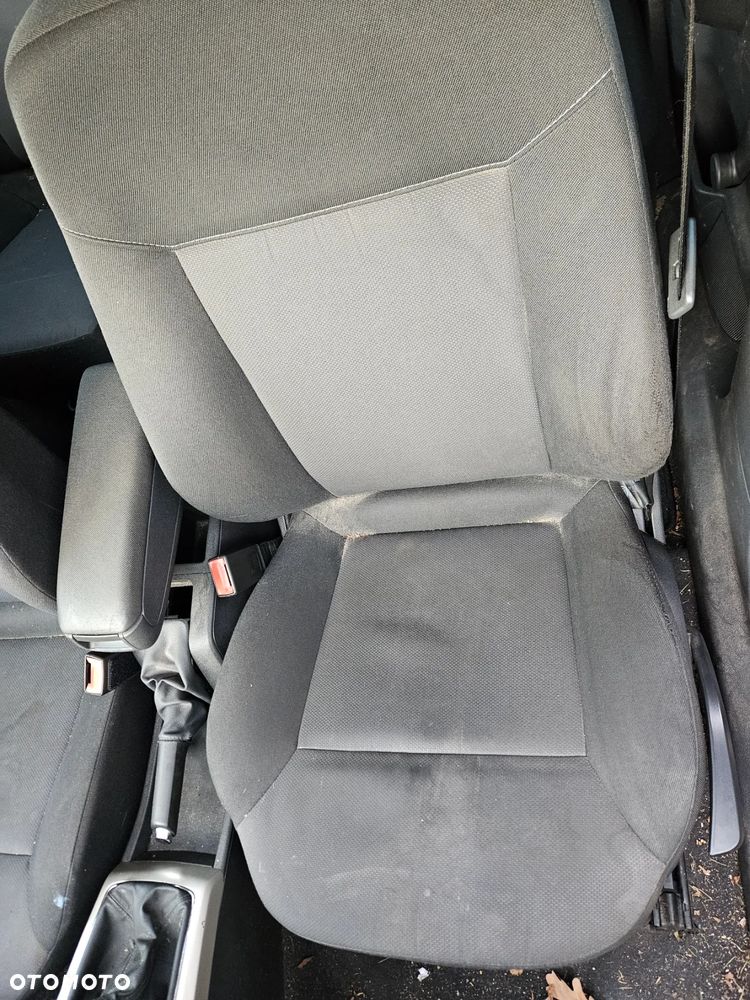 Opel astra H III 3 fotel przód przedni prawy lewy - 1