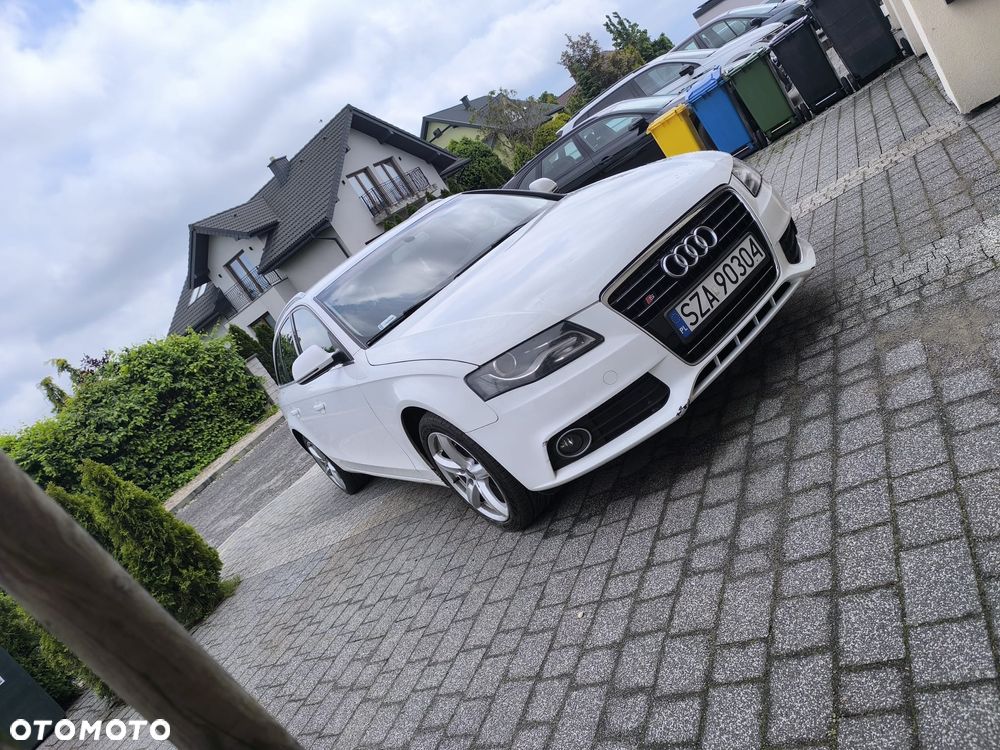 Audi A4 Avant 2.0 TDI DPF Ambiente - 1