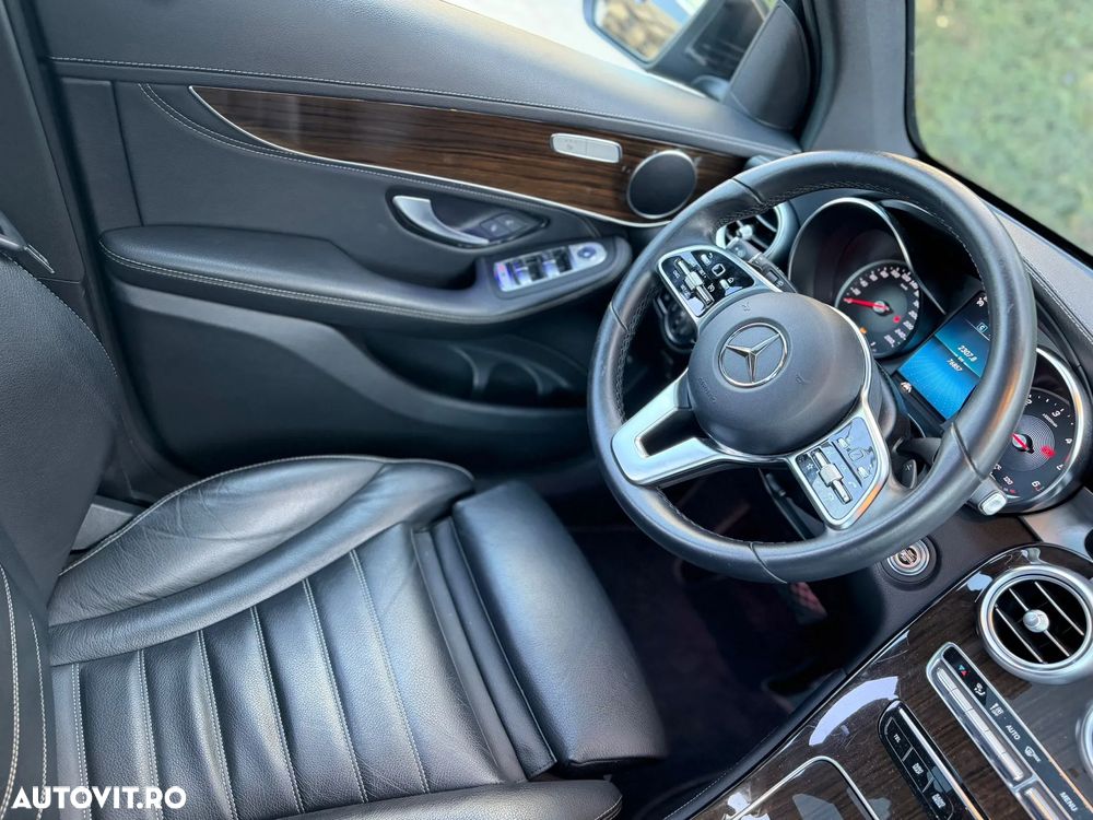 Mercedes-Benz GLC - 27