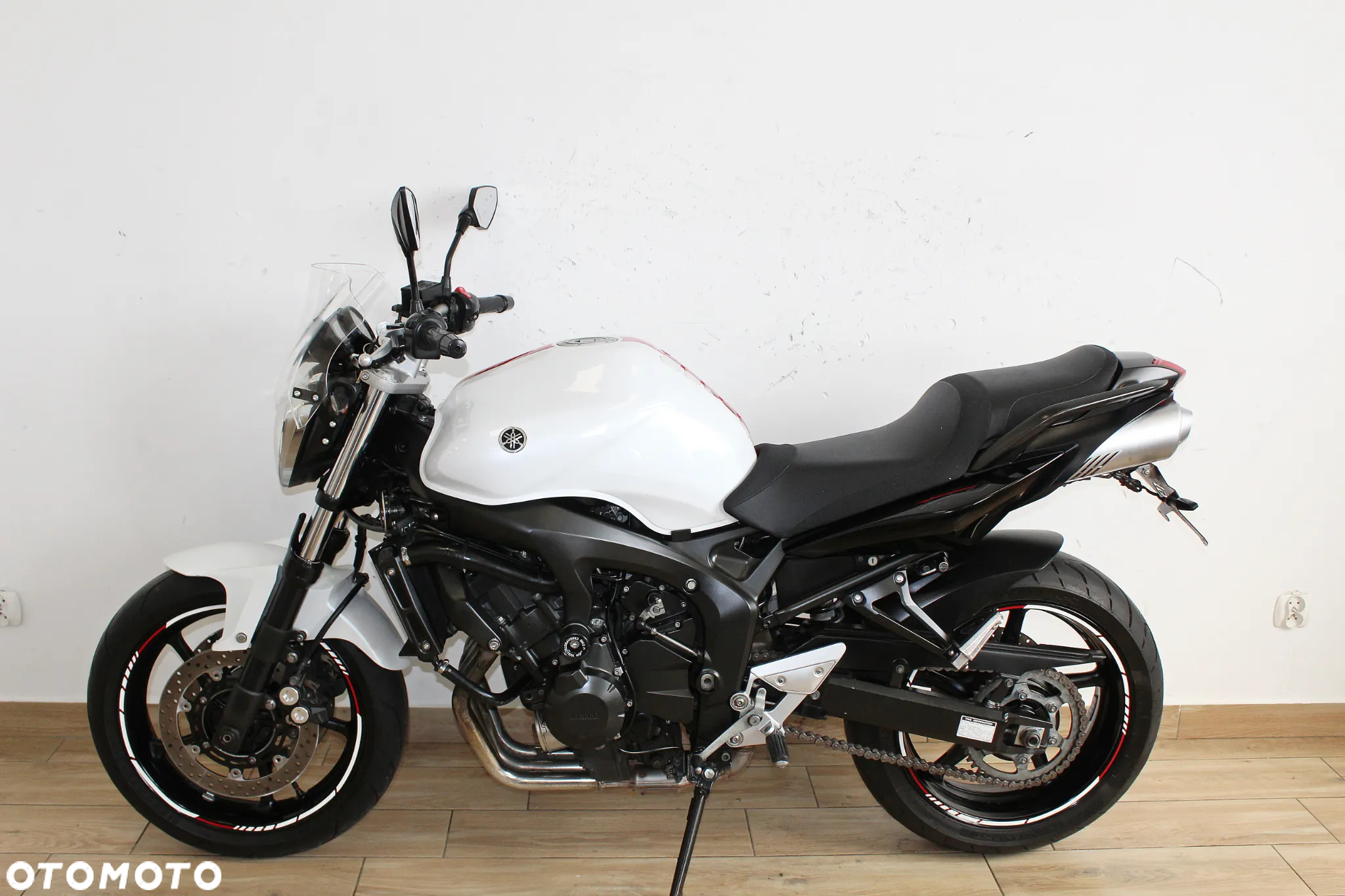 Yamaha FZ - 5