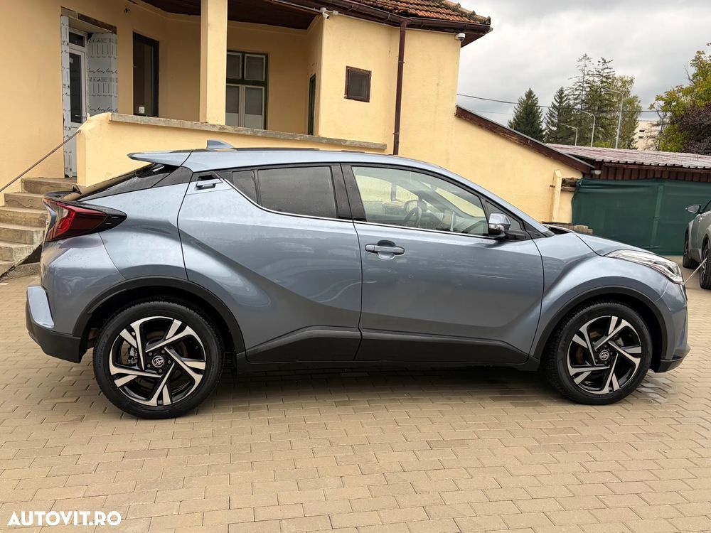 Toyota C-HR Hybrid Business-Edition - 13