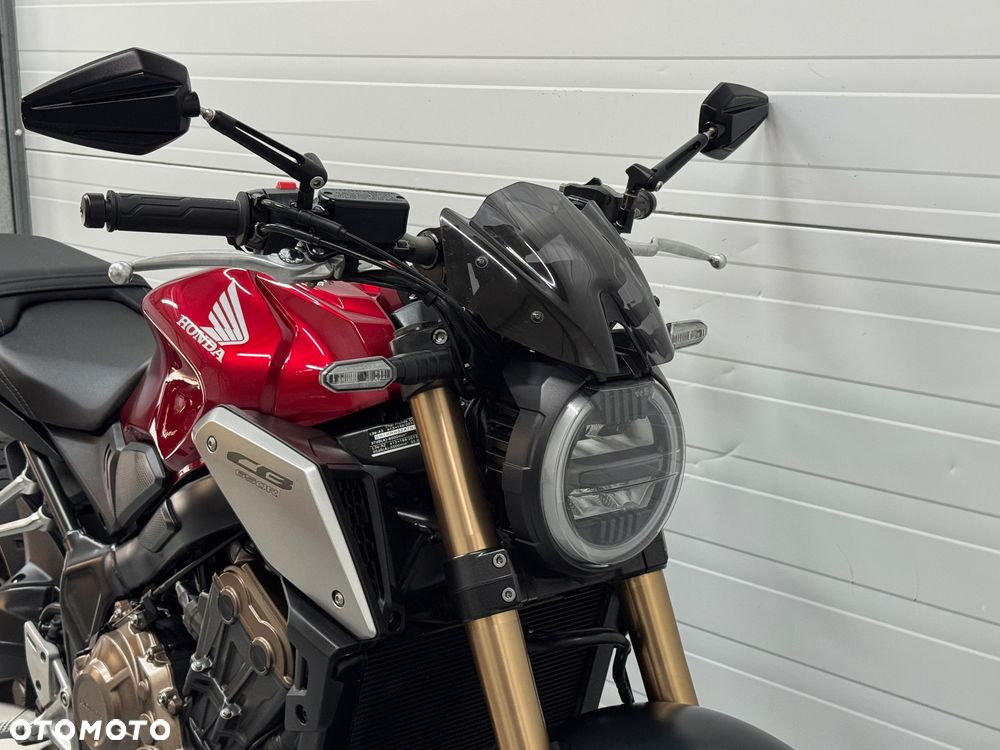 Honda CB - 18