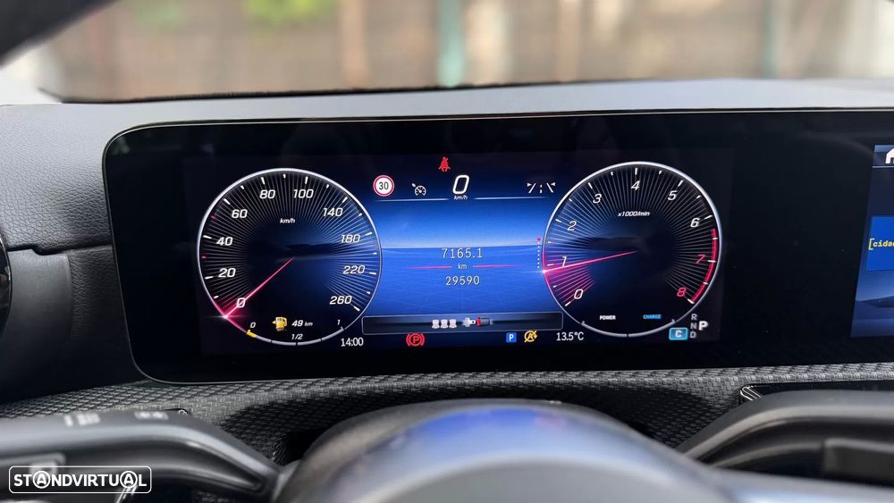 Mercedes-Benz A 200 Standard - 12