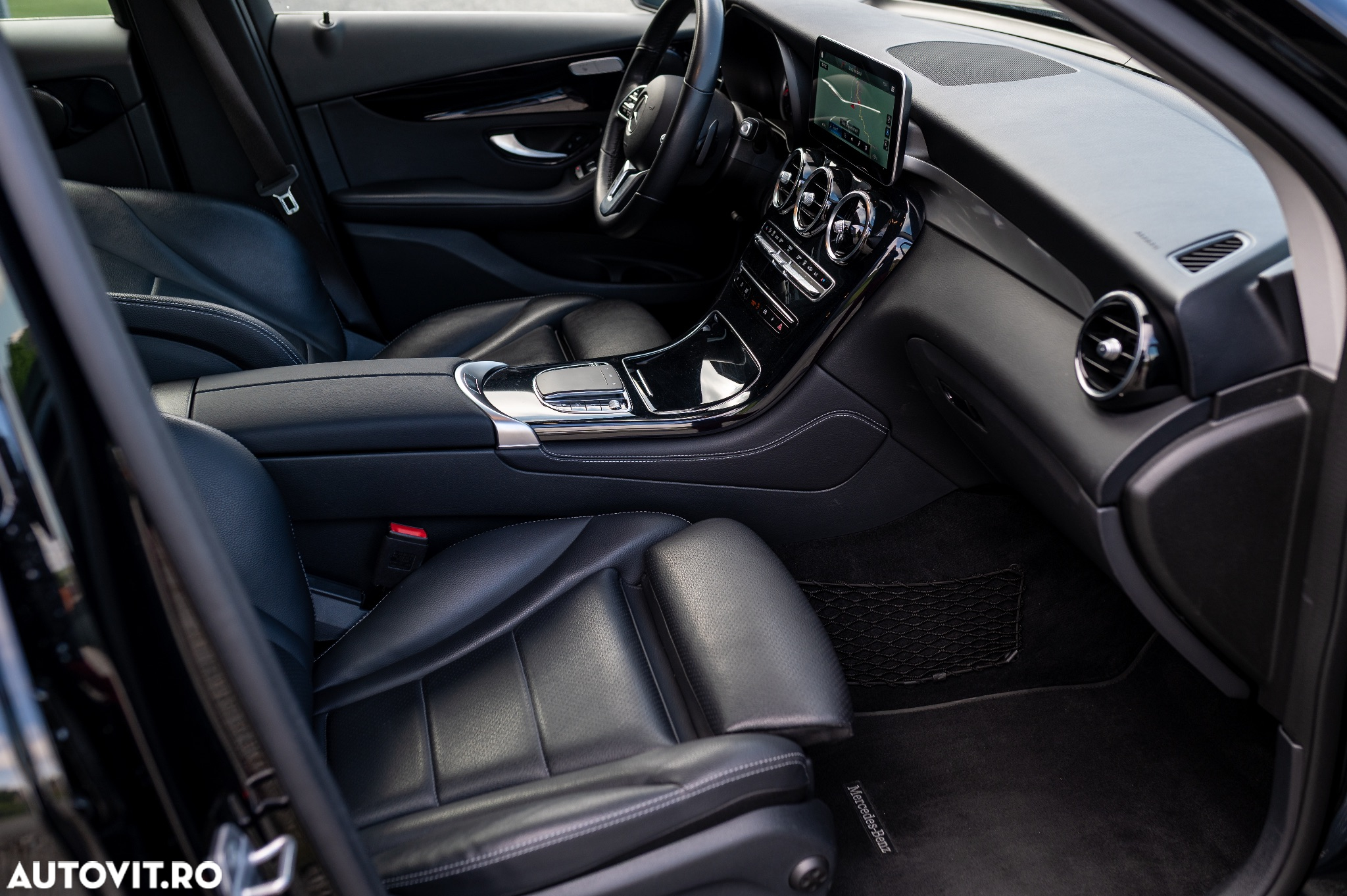 Mercedes-Benz GLC 220 d 4Matic 9G-TRONIC - 15