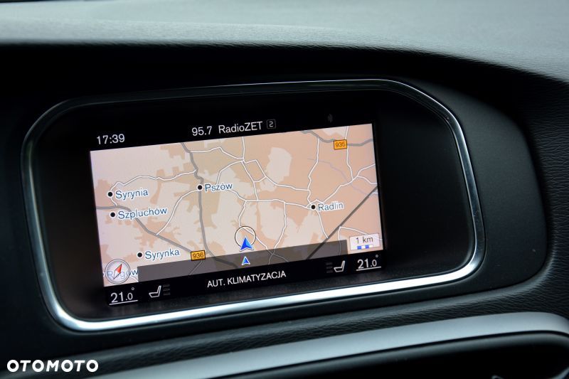 Volvo V40 T2 - 11