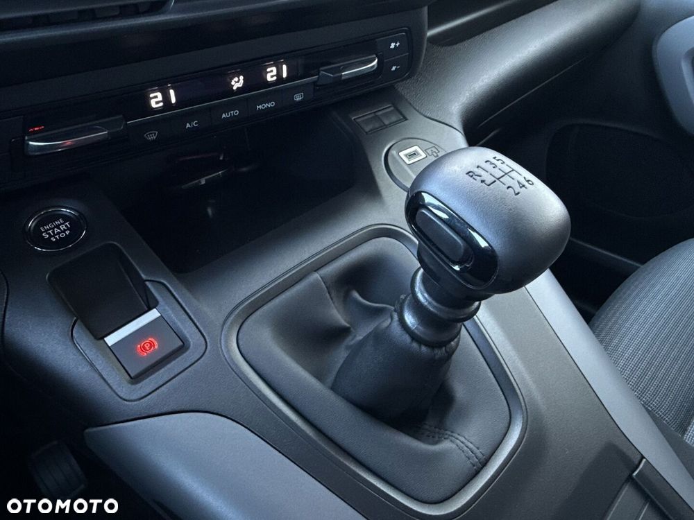 Toyota Proace City Verso Long 1.5 D-4D Family - 19