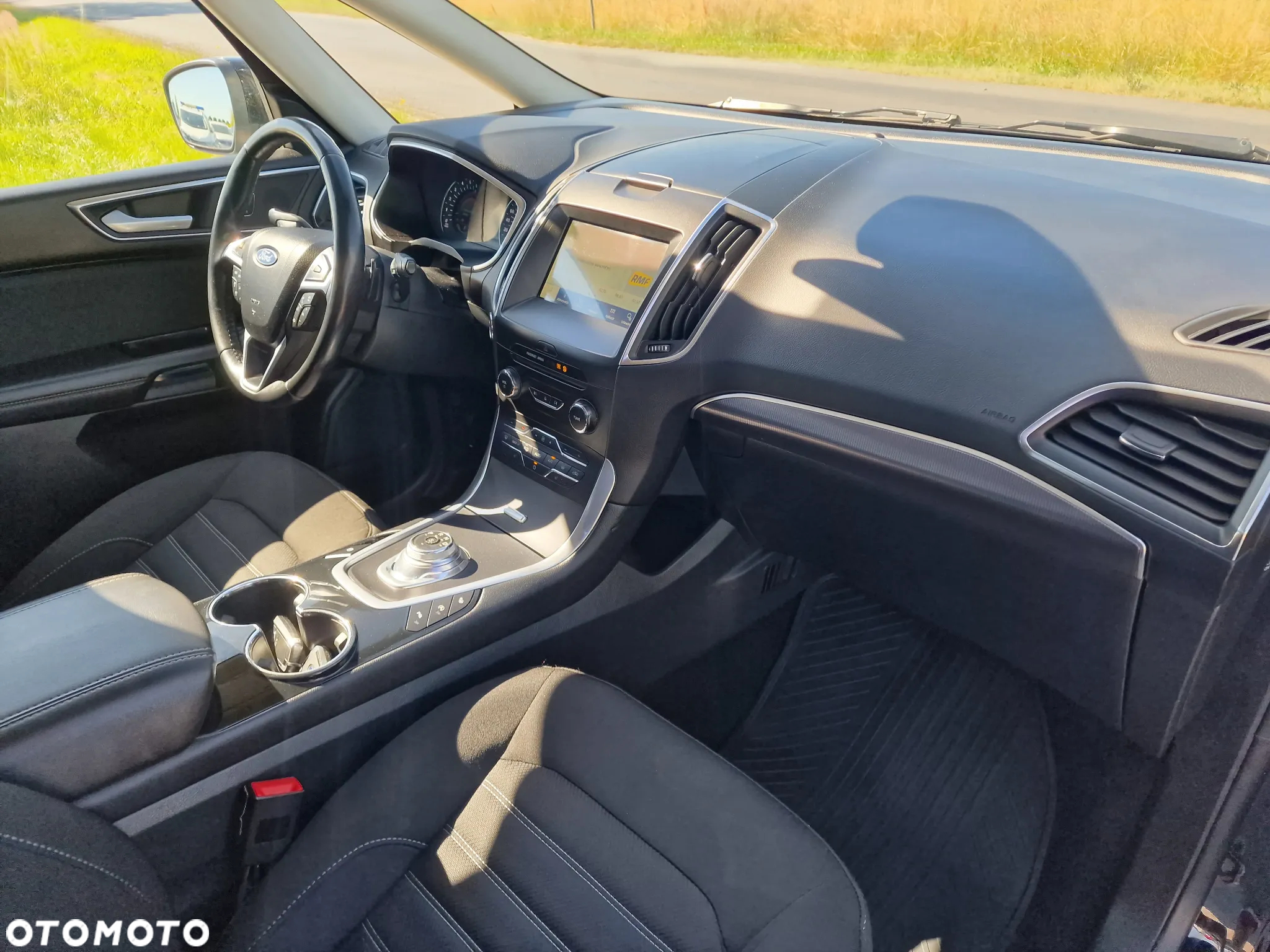 Ford Galaxy 2.0 EcoBlue Twin-Turbo Titanium - 28