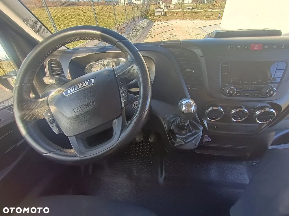 Iveco 35S15 - 11