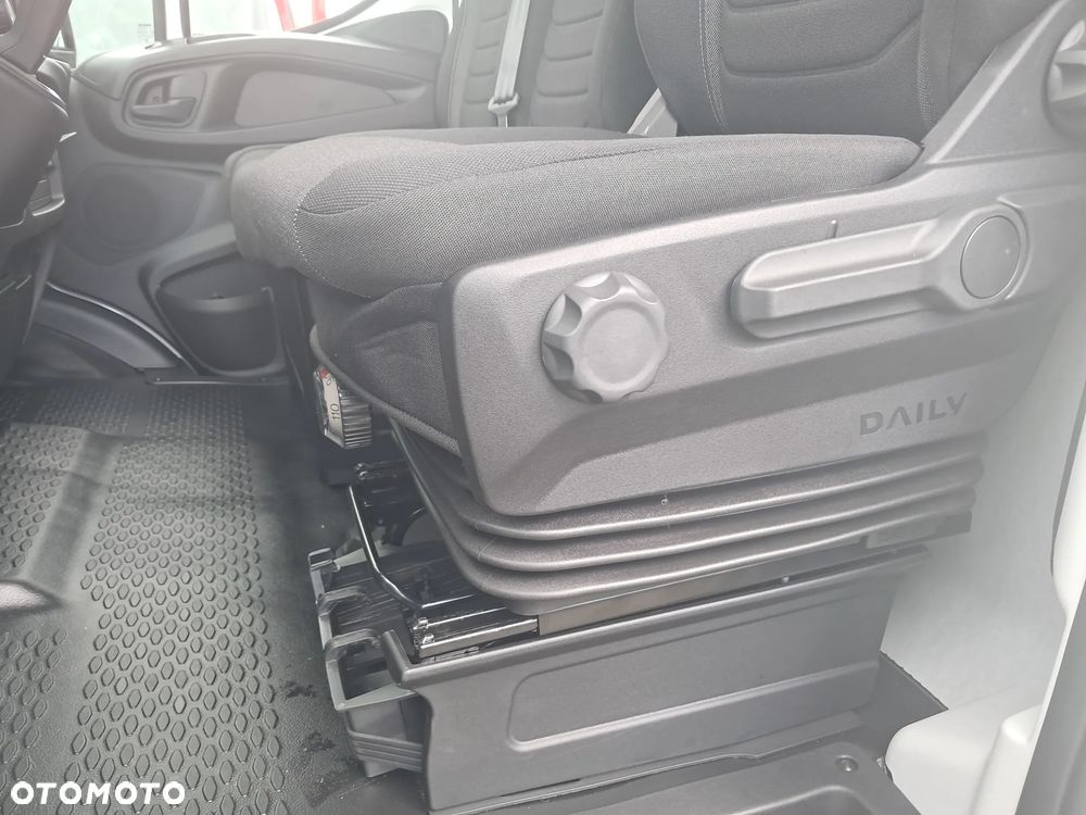 Iveco Daily 35S16BA8 V - 12