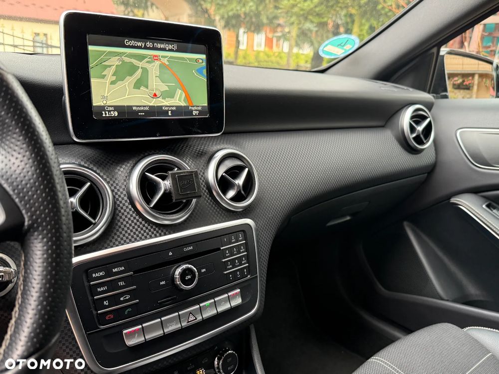 Mercedes-Benz Klasa A 200 (BlueEFFICIENCY) 7G-DCT Urban - 22