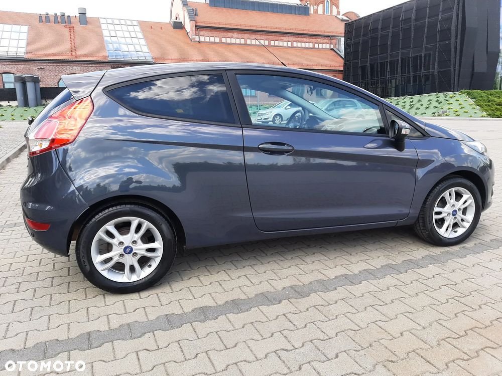 Ford Fiesta 1.25 Titanium EU5 - 5