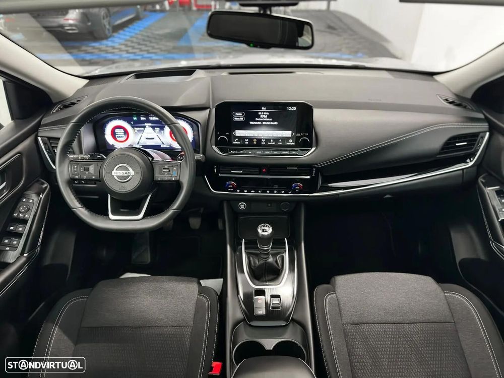 Nissan Qashqai 1.3 DIG-T MHEV Premiere Edition - 10