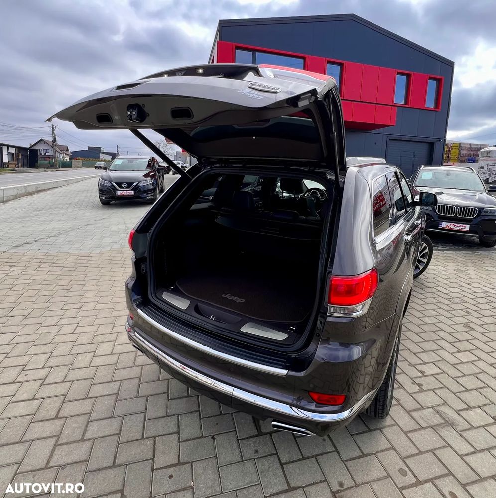 Jeep Grand Cherokee 3.0 TD AT Summit - 24