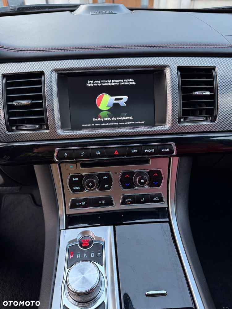Jaguar XF XFR 5.0 V8 Kompressor - 30