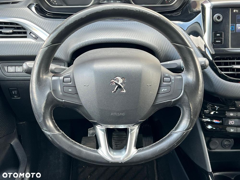 Peugeot 2008 1.6 e-HDi Allure S&S - 20