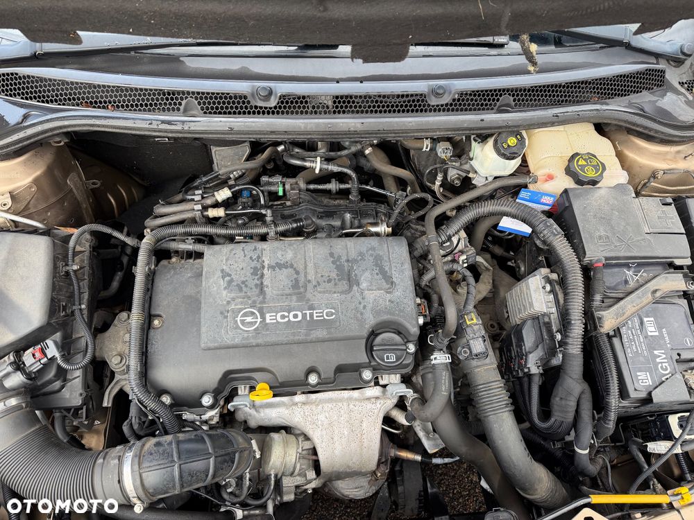 Opel Astra 1.4 Turbo Edition - 29