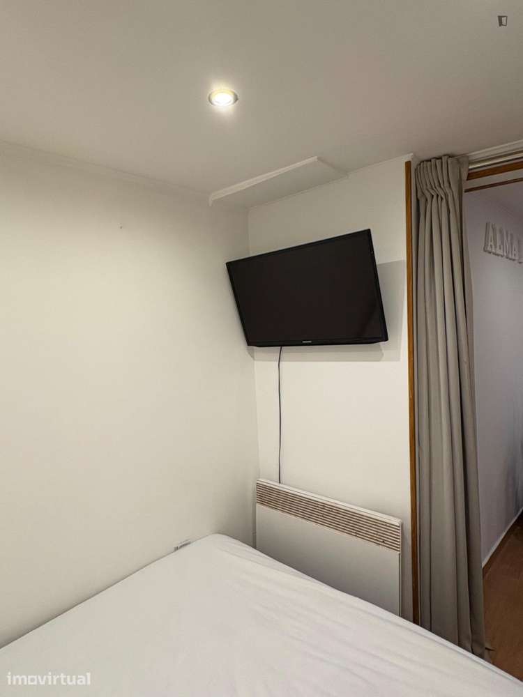 Apartamento com 1 quartos - localizado em Santa Apolónia Lisbon - Grande imagem: 2/6
