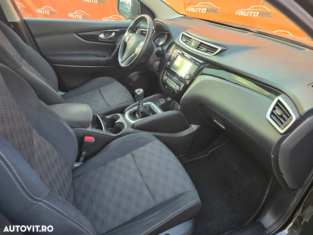 Nissan Qashqai 1.5 DCI Start/Stop N-Connecta - 6