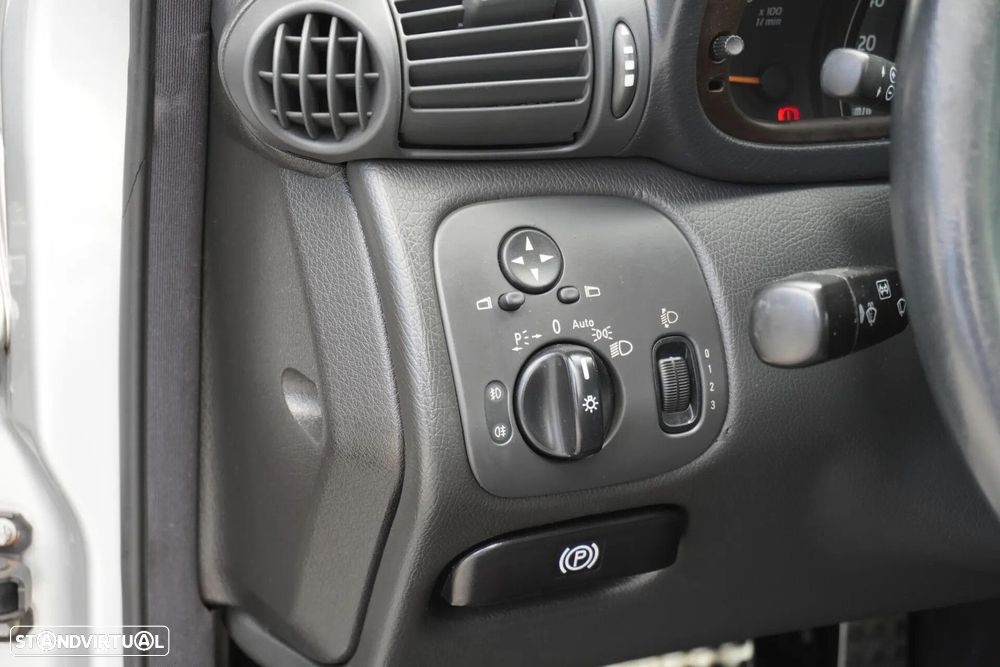 Mercedes-Benz C 220 - 8